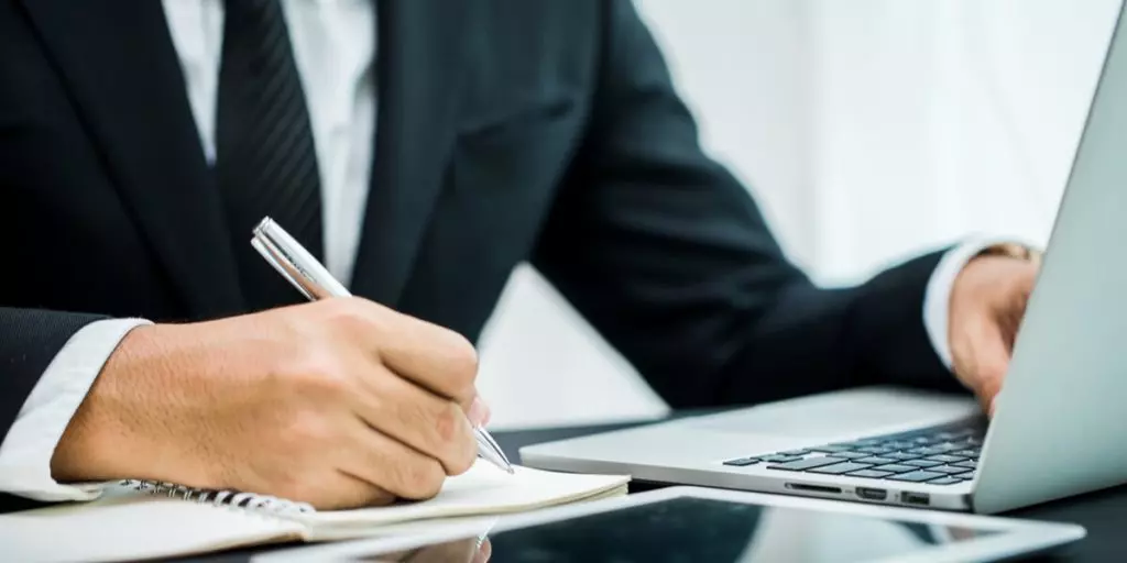 As vantagens de fazer pós-graduação em direito à distância