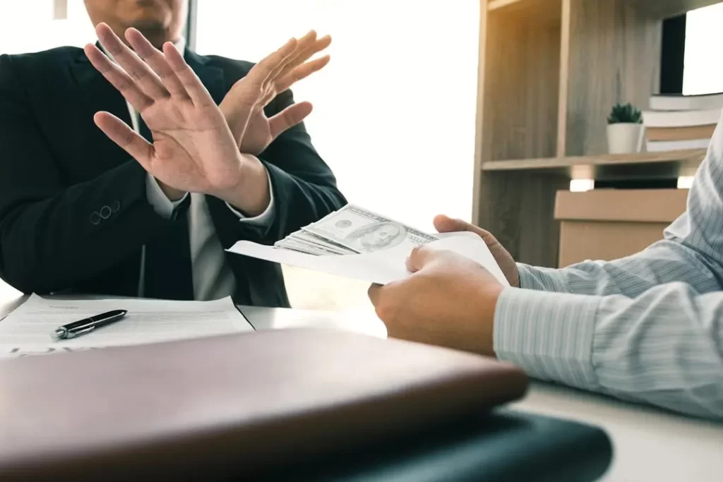 imagem-de-pessoa-não-aceitando-a-corrupcao